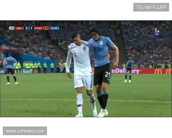 最迷人的足球明星背后的故事与魅力揭秘